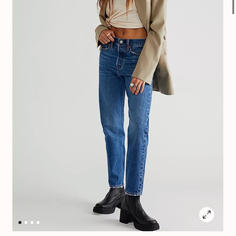 Levi’s wedgie icon high rise jeans